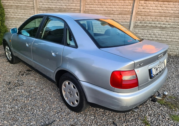 Audi A4 cena 9500 przebieg: 108300, rok produkcji 1996 z Świątniki Górne małe 466
